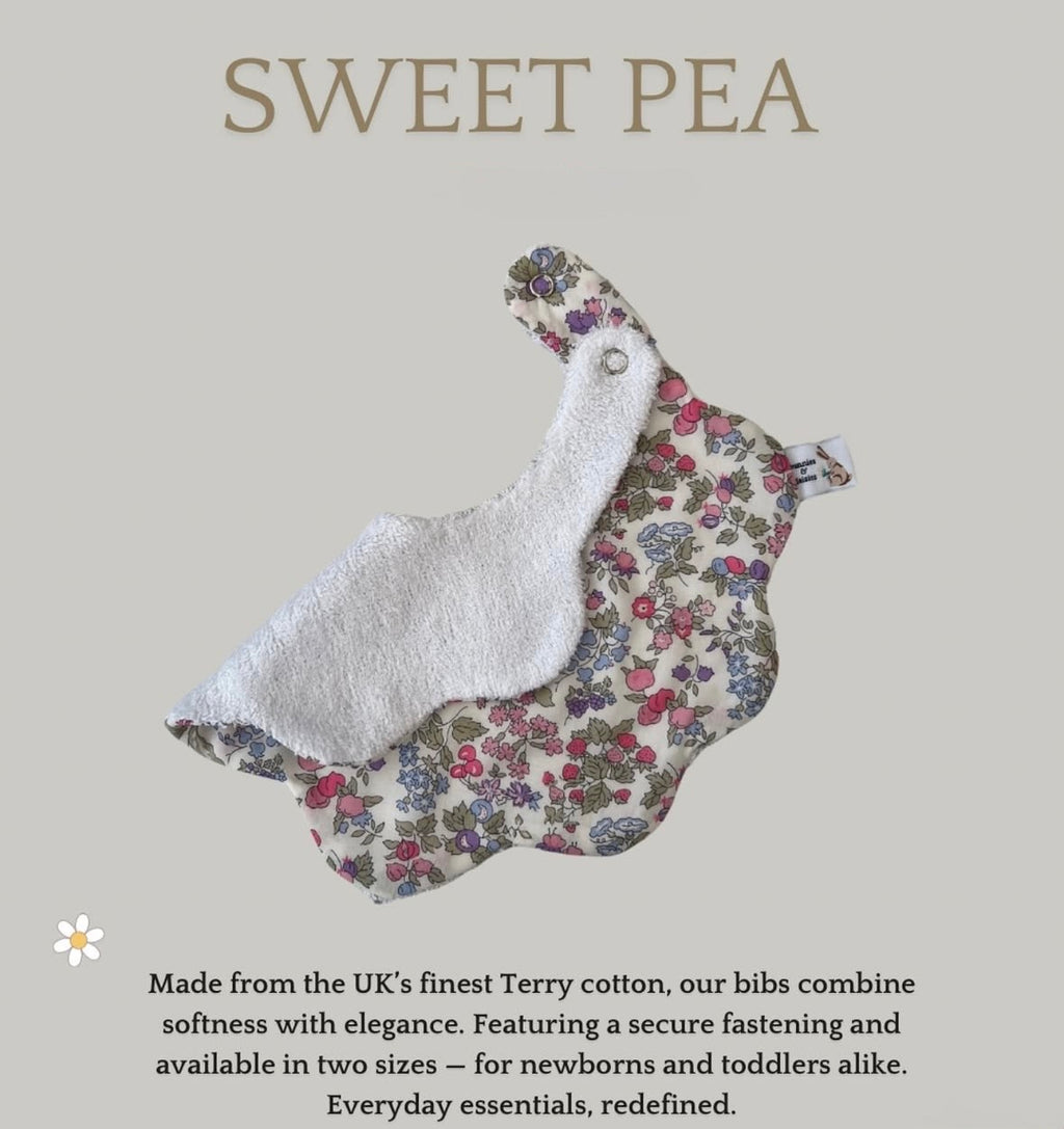 Sweat Pea Scalloped Bib by Bunnies & Daisies