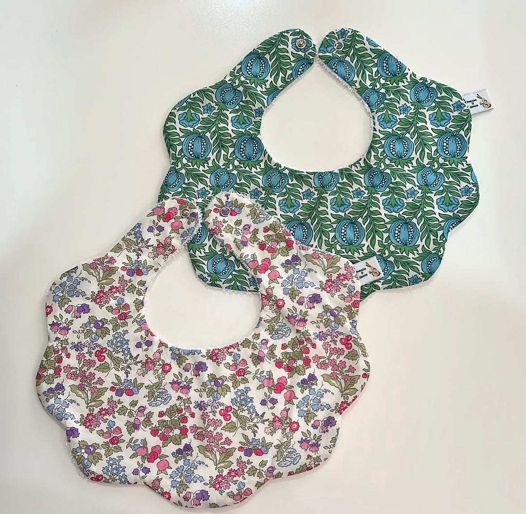 The Resistance Scalloped Bib by Bunnies & Daisies